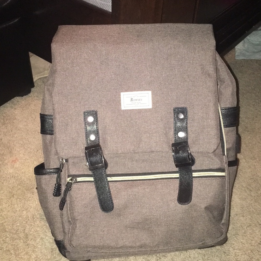 Ronyes College School Backpack